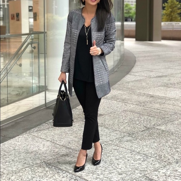 Tory Burch deep green saffiano tote - Picture 2 of 14